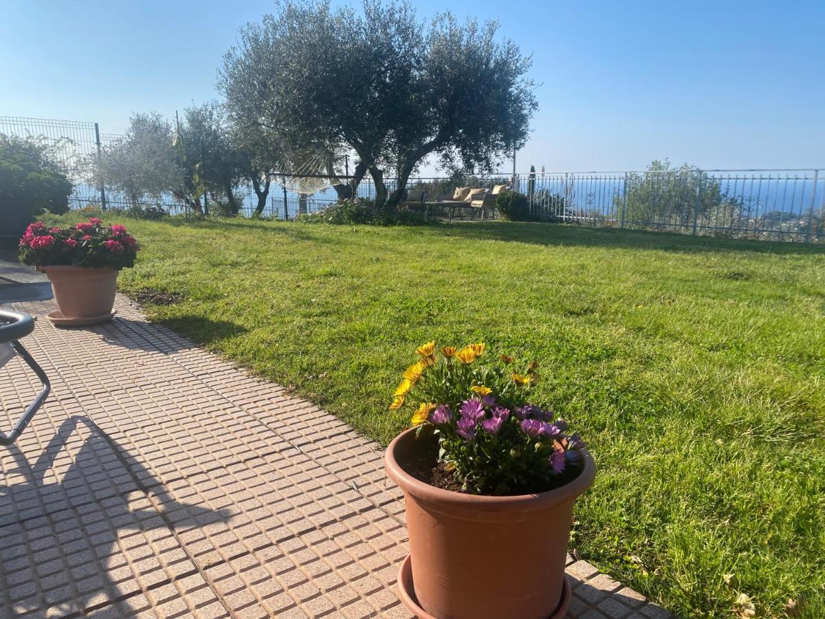 Casa Vista Mare - Superb Garden And Parking Included Villa Imperia Eksteriør bilde