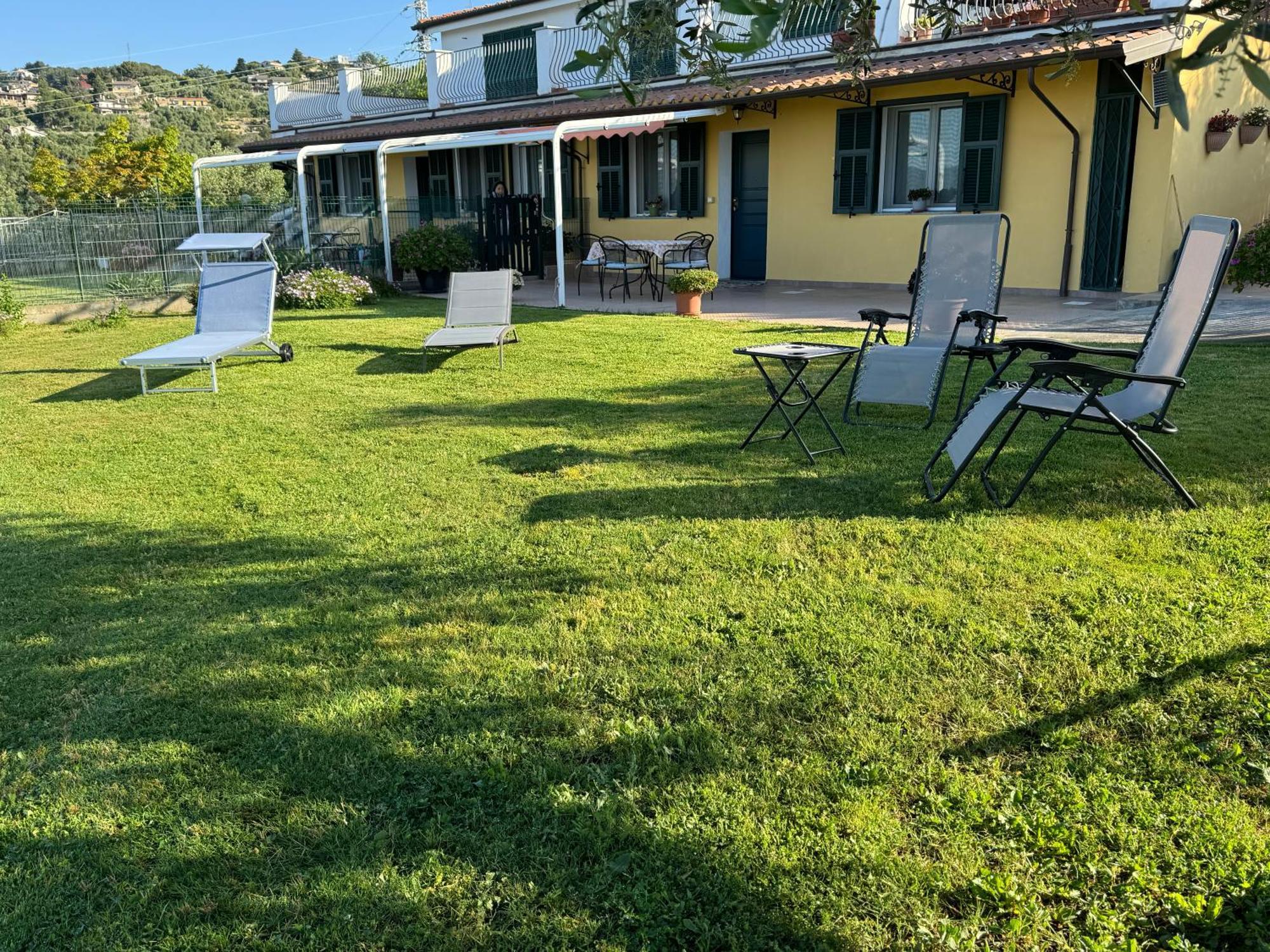 Casa Vista Mare - Superb Garden And Parking Included Villa Imperia Eksteriør bilde